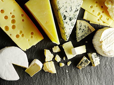 Les avis divergent en ce qui concerne le nombre de variétés de fromages: certains avancent le chiffre de 1000, d’autres plus de 5000. 